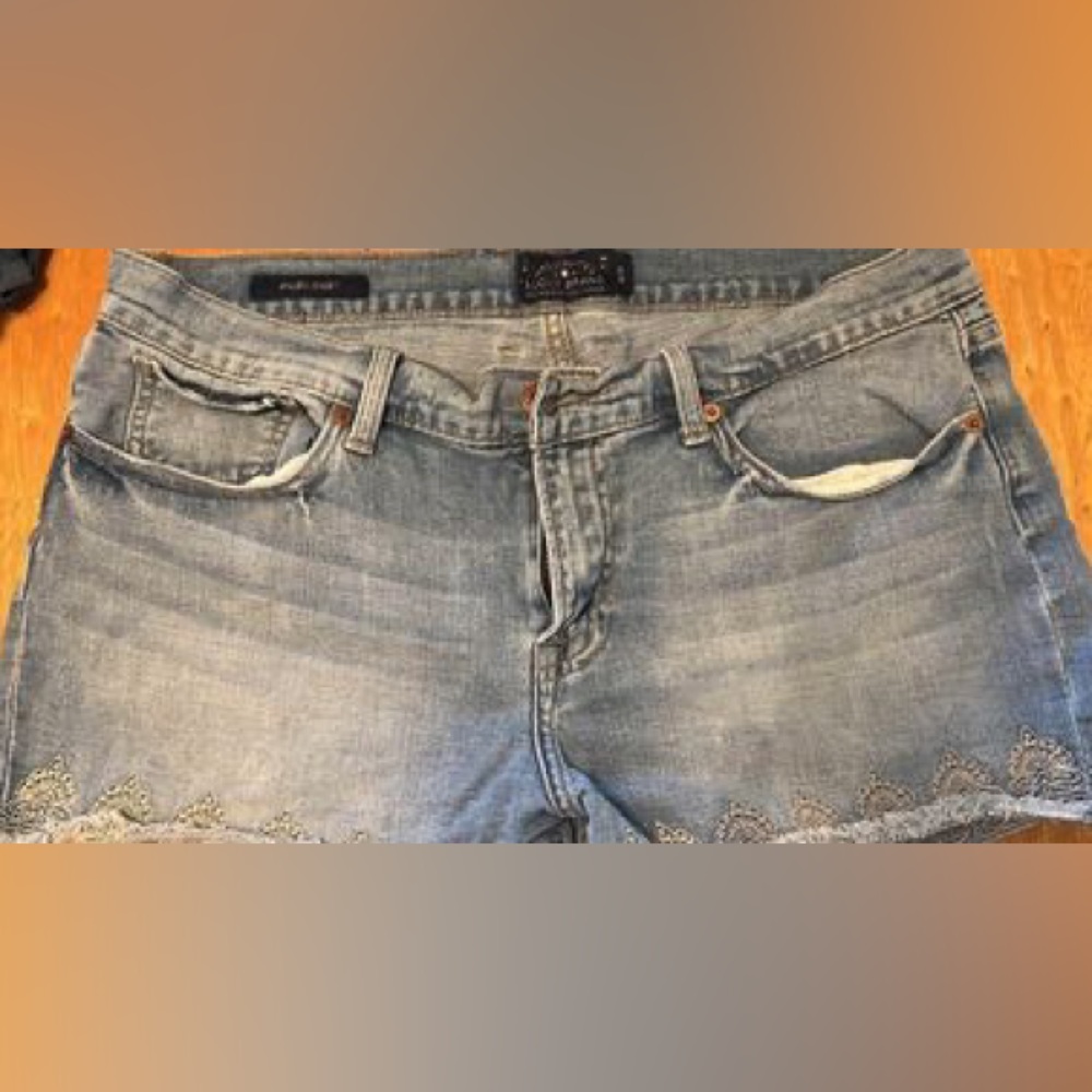 Women’s Jean Shorts